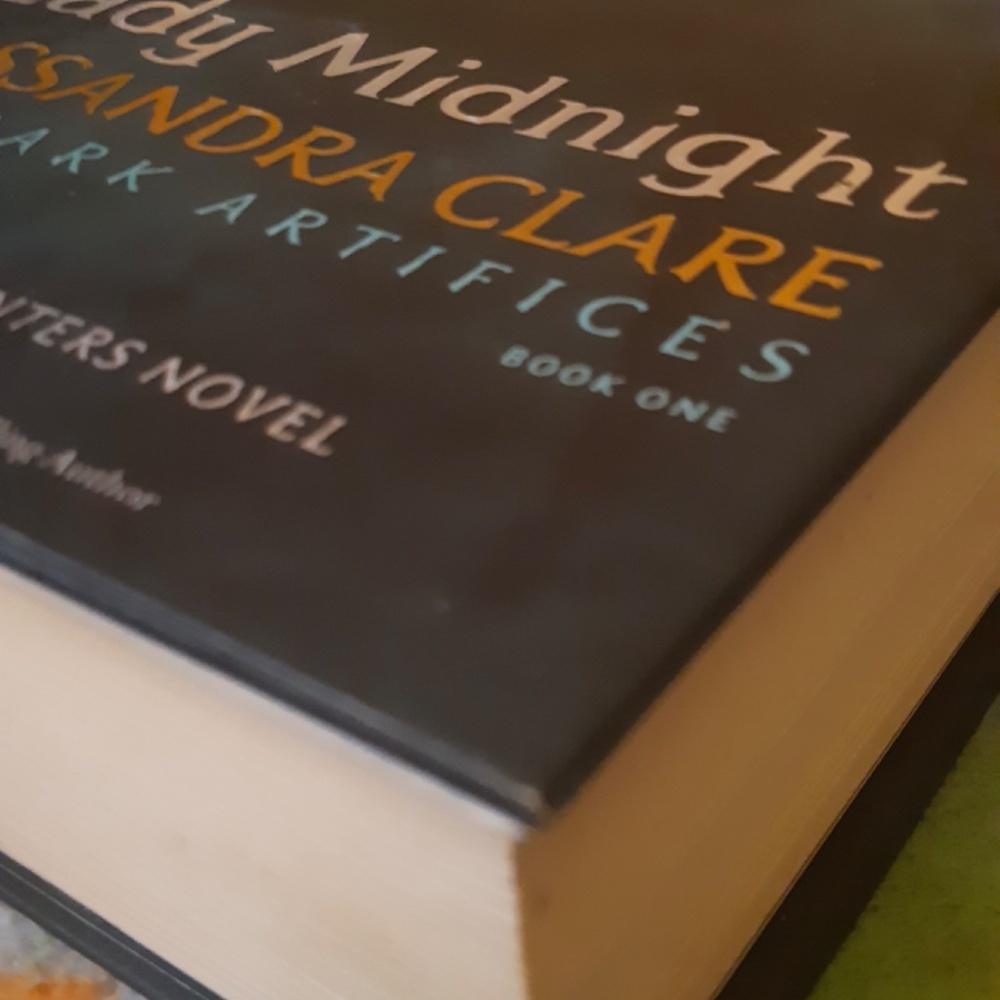 Lady Midnight - The dark Artifices Book 1 - Picture 2 of 3